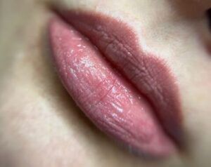 Lip blushing 3