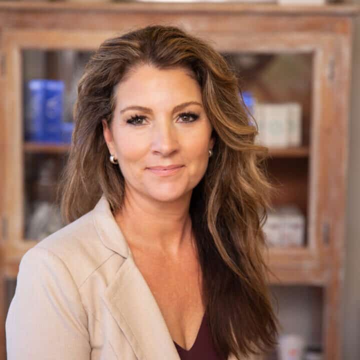 IMG_8797-Edit-scaled-square-9c0b3f298fc01ec77c75a4f5967f2a6a-x4ks6i0ev9b8